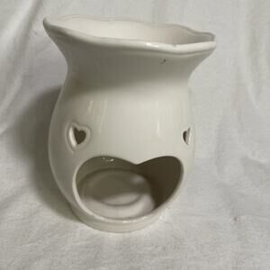 PartyLite New Basics Aroma Melts Warmer P8159 Hearts - Flaw See Pics.